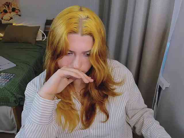 Milenafiery webcam