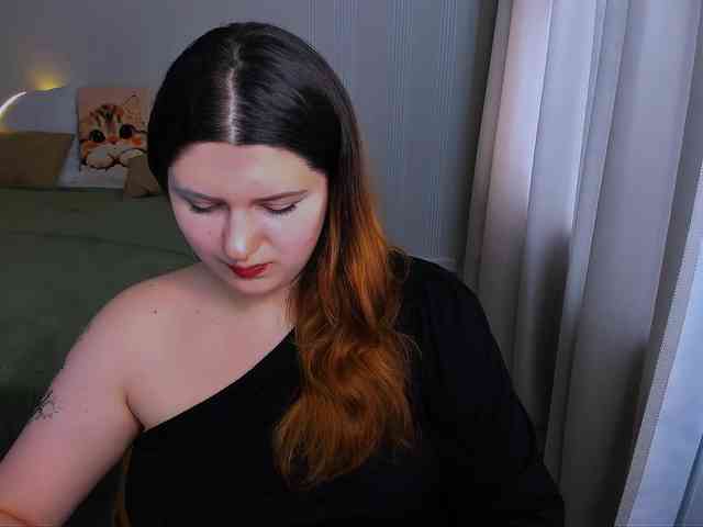 Milenafiery webcam