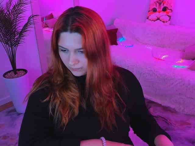Milenafiery webcam