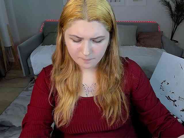 Milenafiery webcam