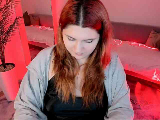 Milenafiery webcam