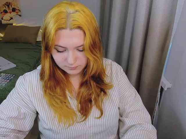 Milenafiery webcam