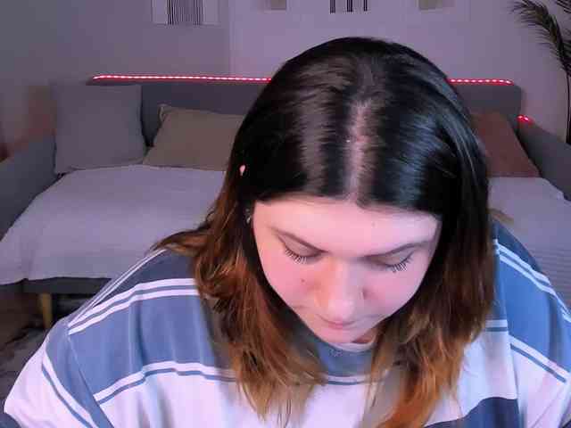 Milenafiery webcam