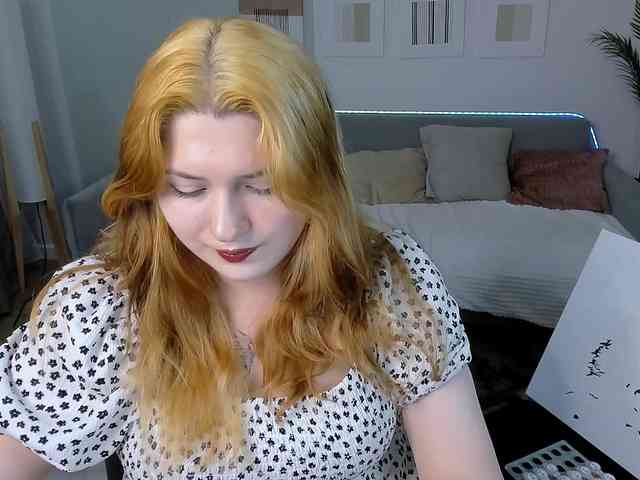 Milenafiery webcam