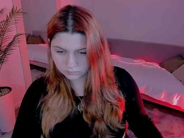 Milenafiery webcam
