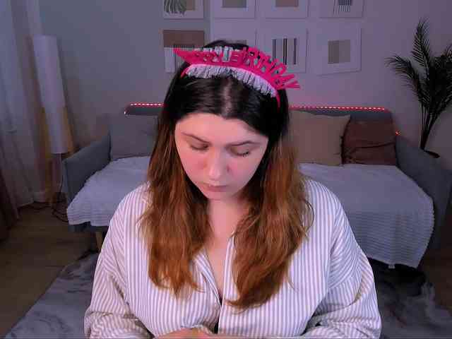Milenafiery webcam