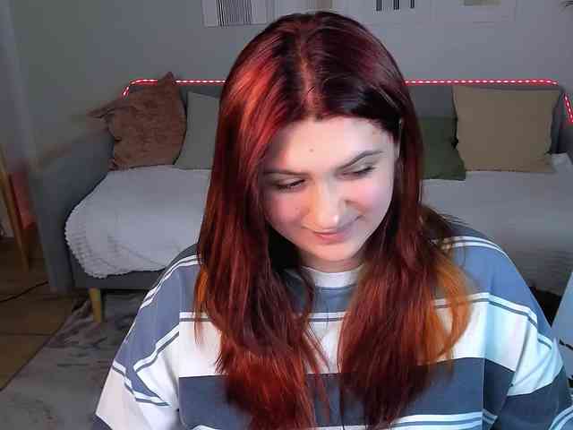 Milenafiery webcam