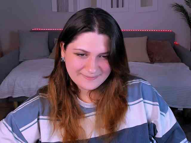 Milenafiery webcam