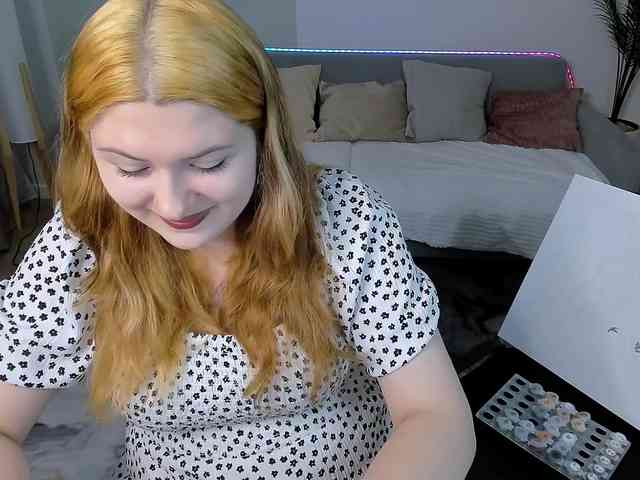 Milenafiery webcam