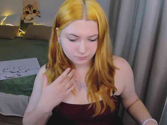 Milenafiery webcam