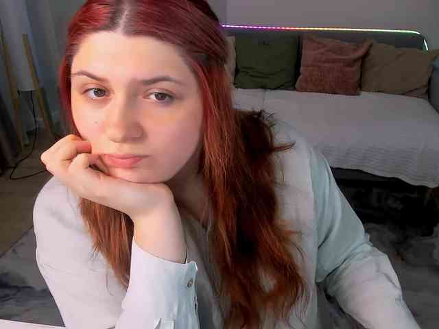 Milenafiery webcam