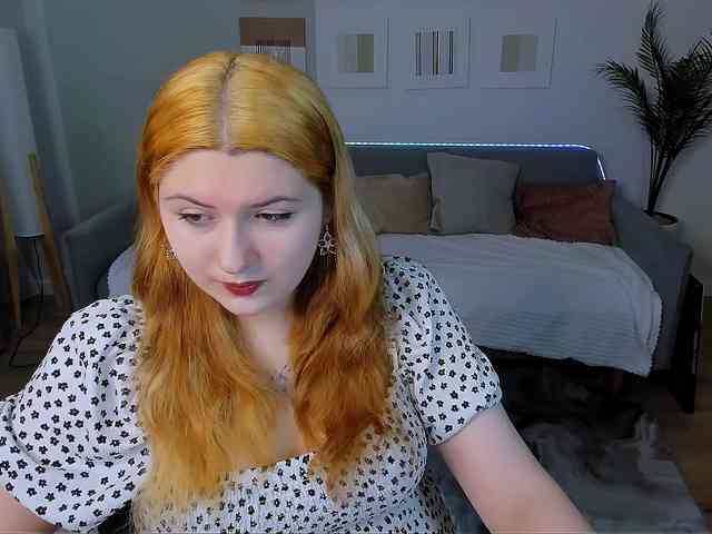 Milenafiery webcam
