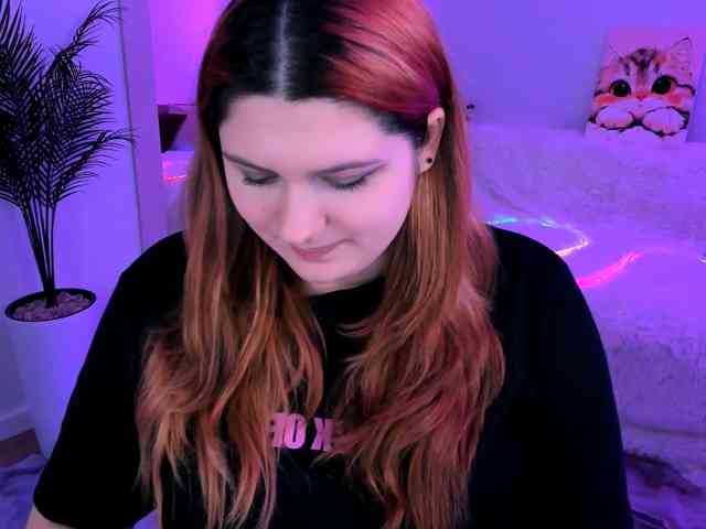 Milenafiery webcam