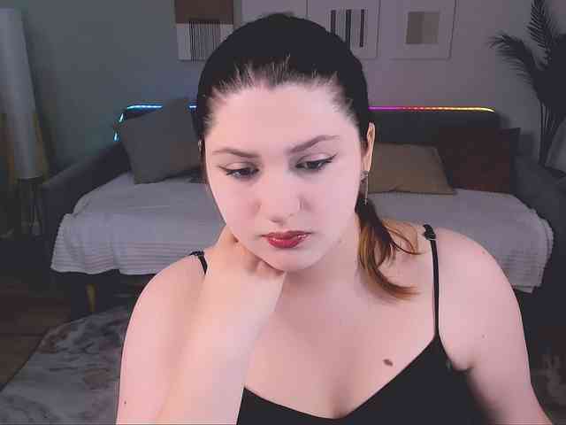 Milenafiery webcam