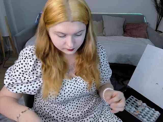 Milenafiery webcam
