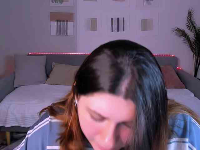 Milenafiery webcam