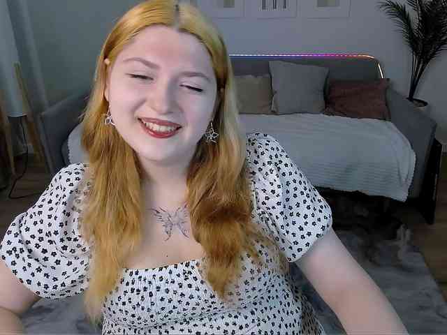 Milenafiery webcam
