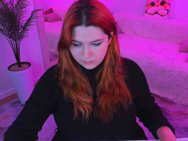 Milenafiery webcam