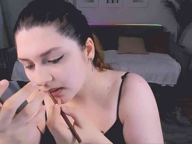 Milenafiery webcam