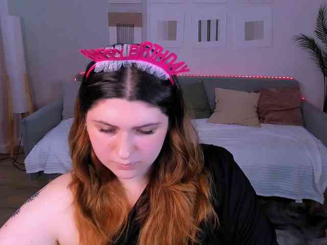 Milenafiery webcam