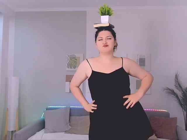 Milenafiery webcam