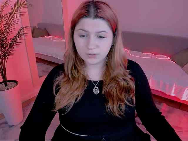 Milenafiery webcam