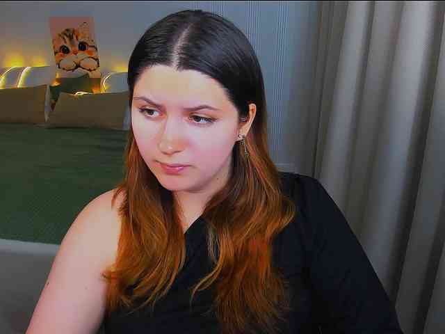 Milenafiery webcam