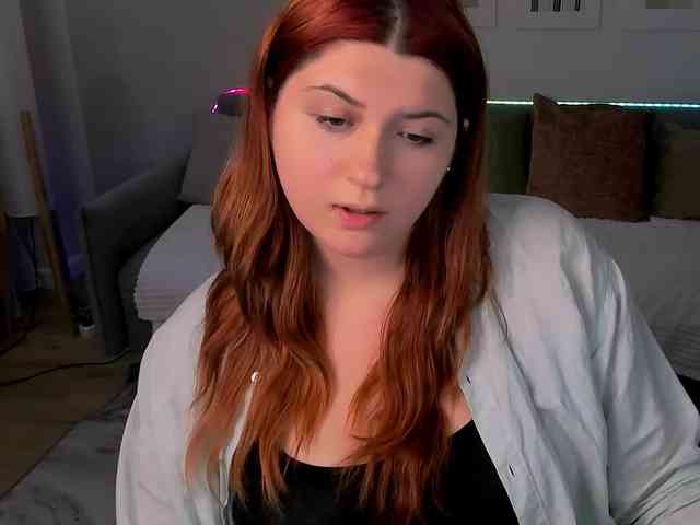 Milenafiery webcam