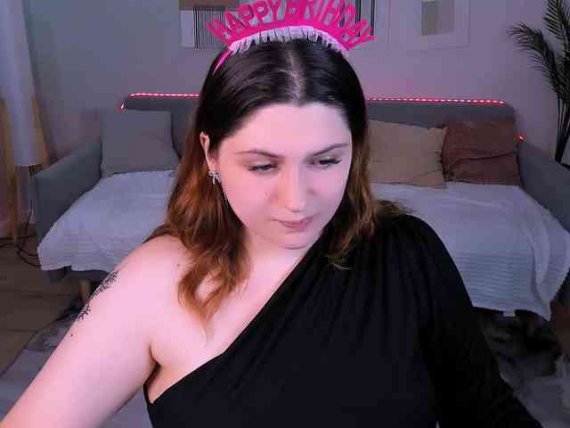Milenafiery webcam