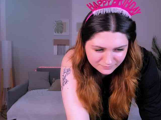 Milenafiery webcam