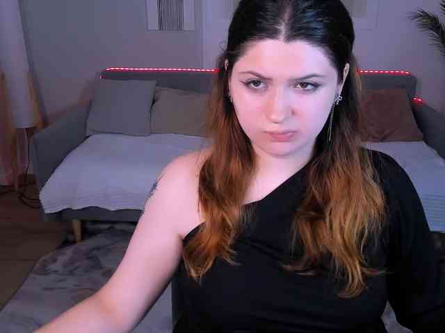 Milenafiery webcam