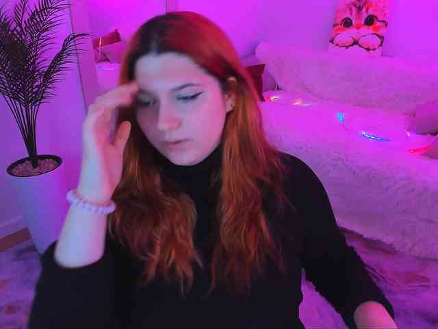 Milenafiery webcam