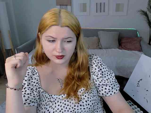 Milenafiery webcam