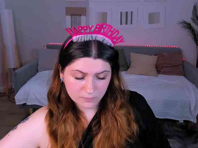 Milenafiery webcam