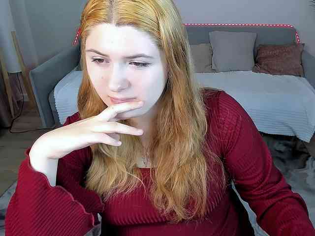 Milenafiery webcam