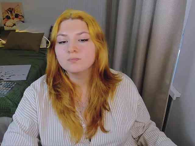 Milenafiery webcam