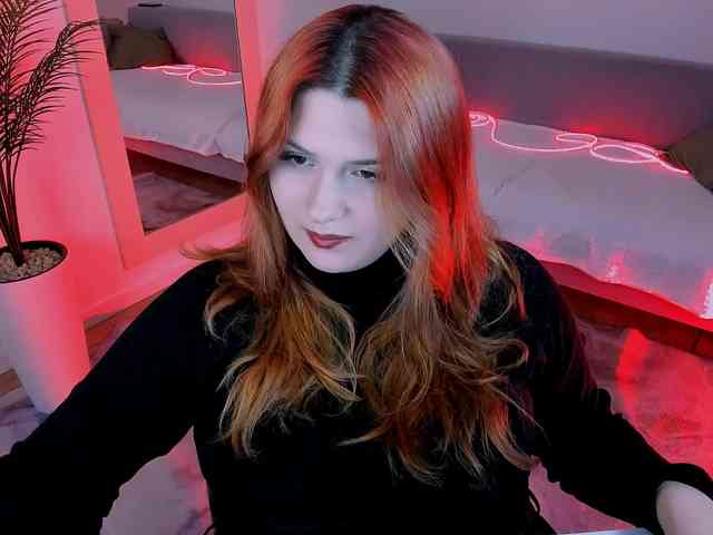 Milenafiery webcam