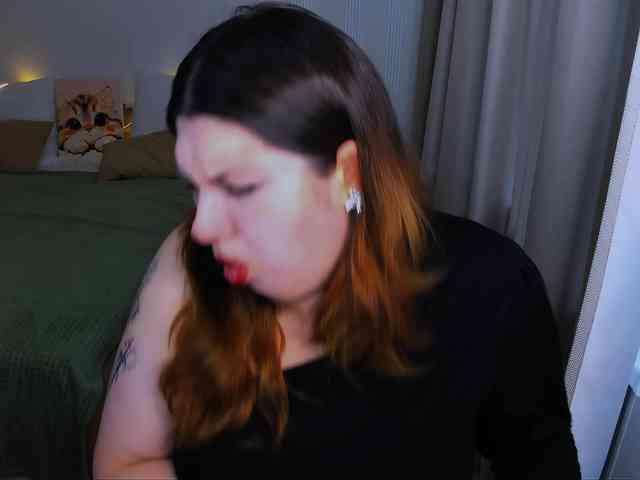 Milenafiery webcam
