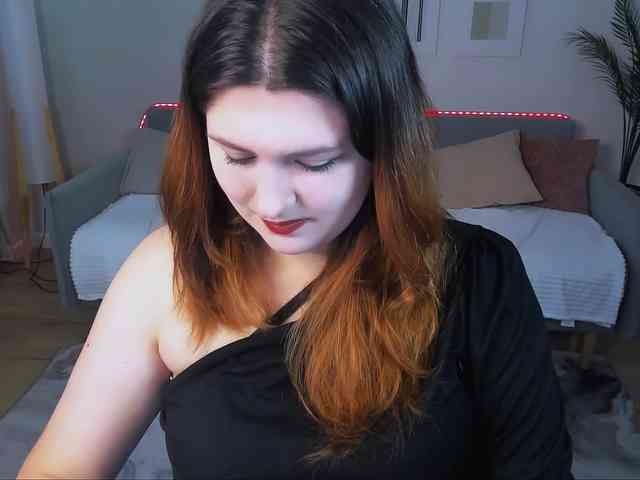 Milenafiery webcam