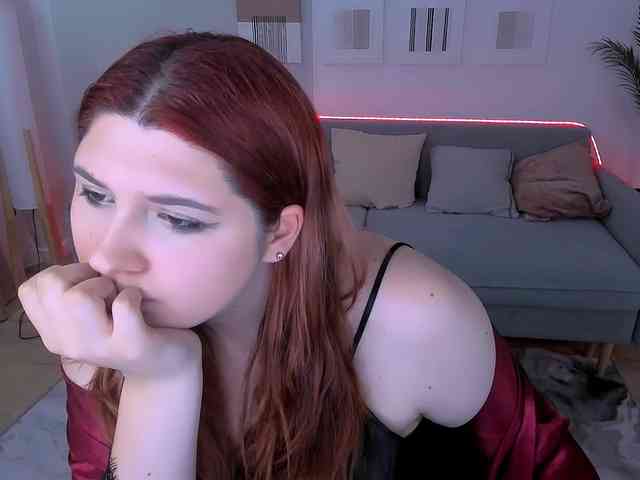 Milenafiery webcam