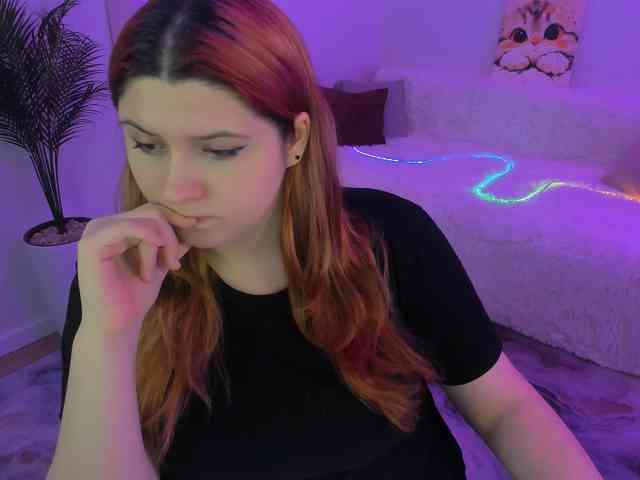 Milenafiery webcam