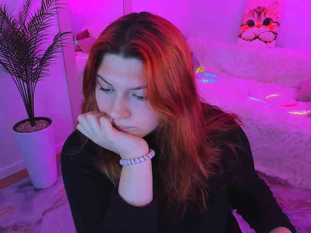 Milenafiery webcam