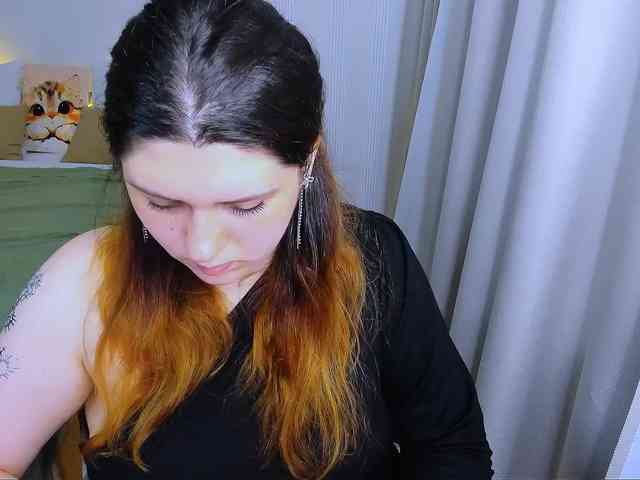 Milenafiery webcam