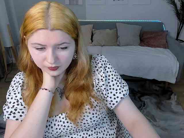 Milenafiery webcam