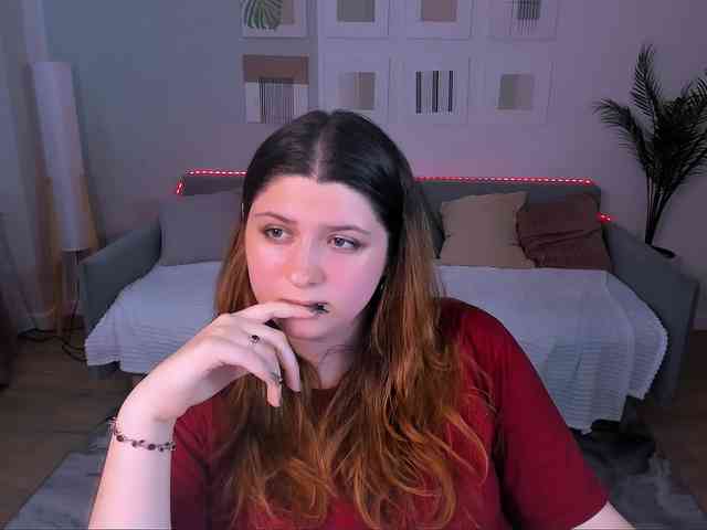 Milenafiery webcam