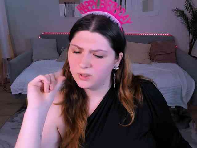 Milenafiery webcam