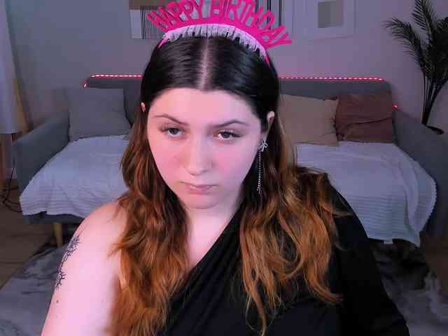 Milenafiery webcam