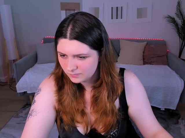 Milenafiery webcam