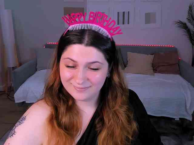 Milenafiery webcam