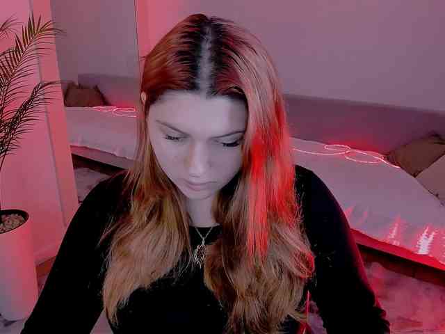 Milenafiery webcam